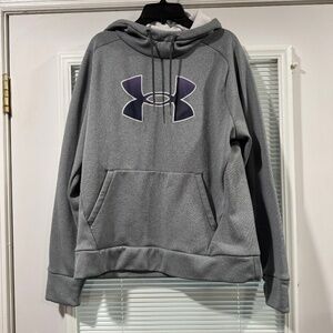 Women's Under Armour Hoodie Size Medium Gray with purple fade logo
